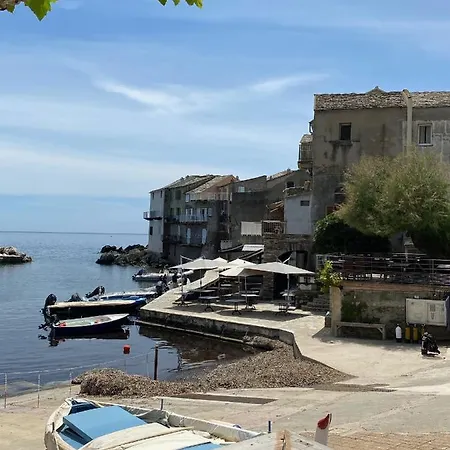 Villa Rose Des Mers Erbalunga (Corsica)